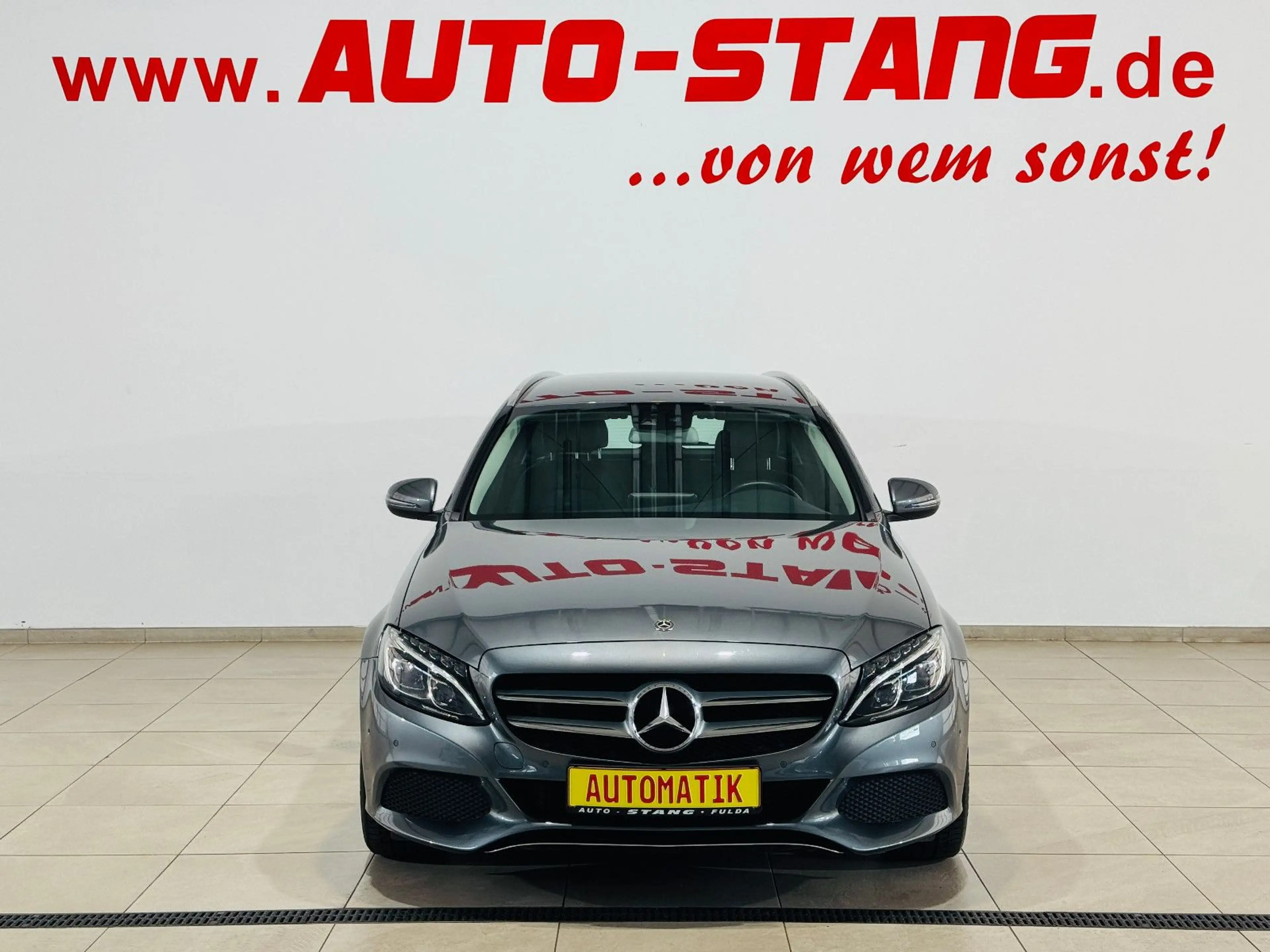 Mercedes-Benz C 250 CGI T*NAVI+TEILLEDER+AHK+17"+KAMERA+WLAN* — photo 5