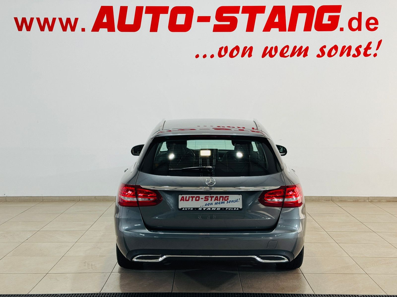 Mercedes-Benz C 250 CGI T*NAVI+TEILLEDER+AHK+17"+KAMERA+WLAN* — photo 6