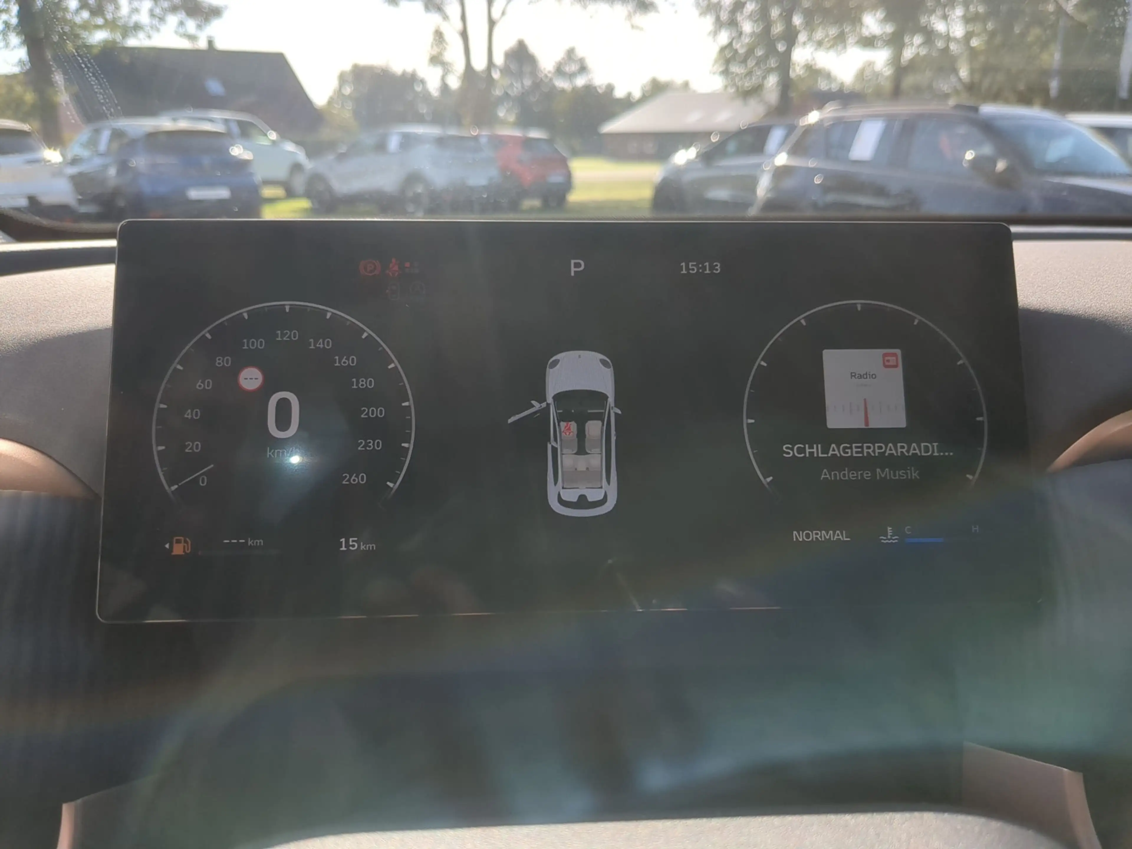 GWM ORA 5 SUV 1.5 Turbo Premium DCT SHZ+Navi+RFK — photo 14