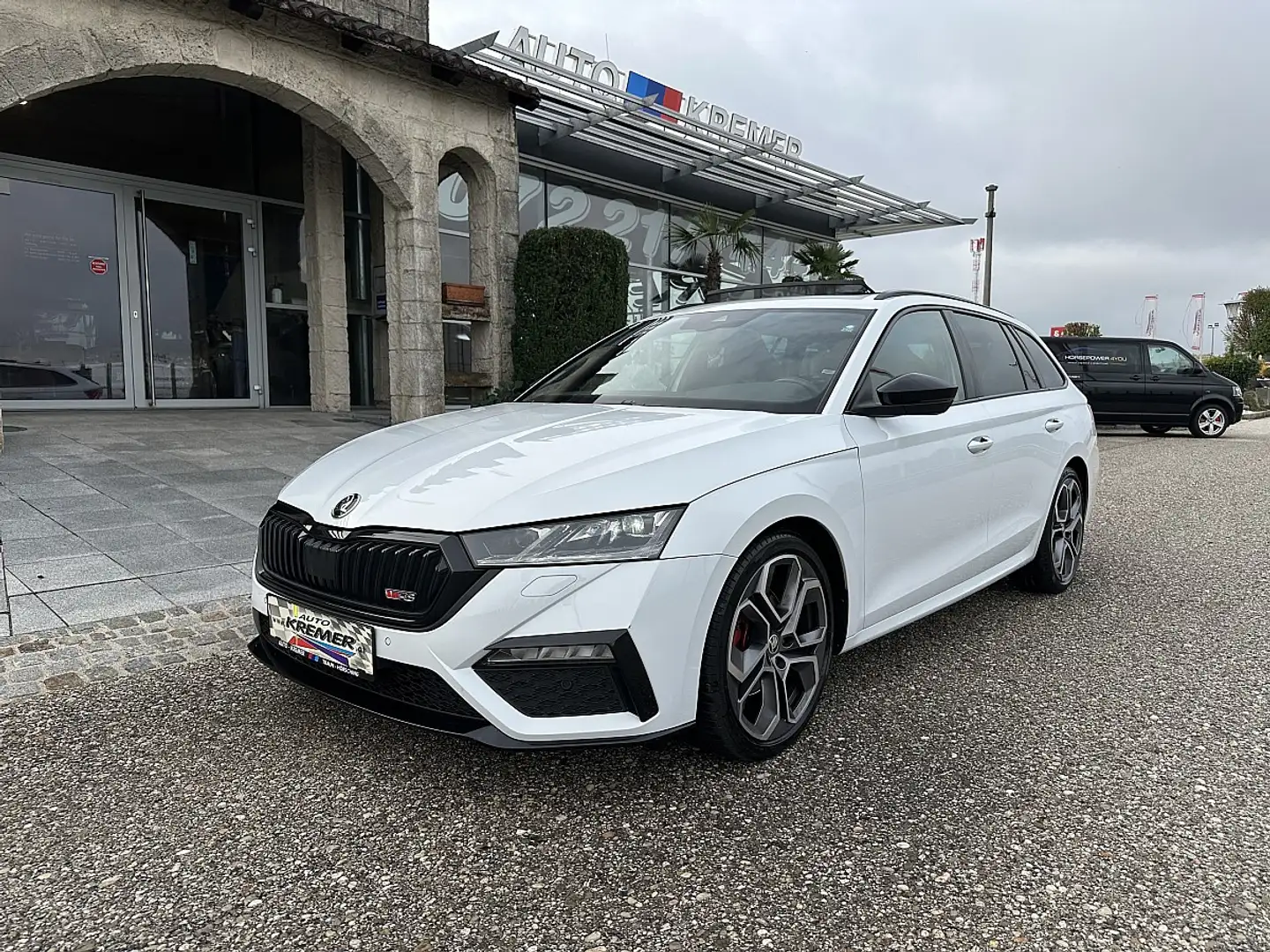 Skoda Octavia Combi 2,0 TDI RS DSG/AHK/RFK/PANO/SHZ/MATRIX-LE... Weiß - 2