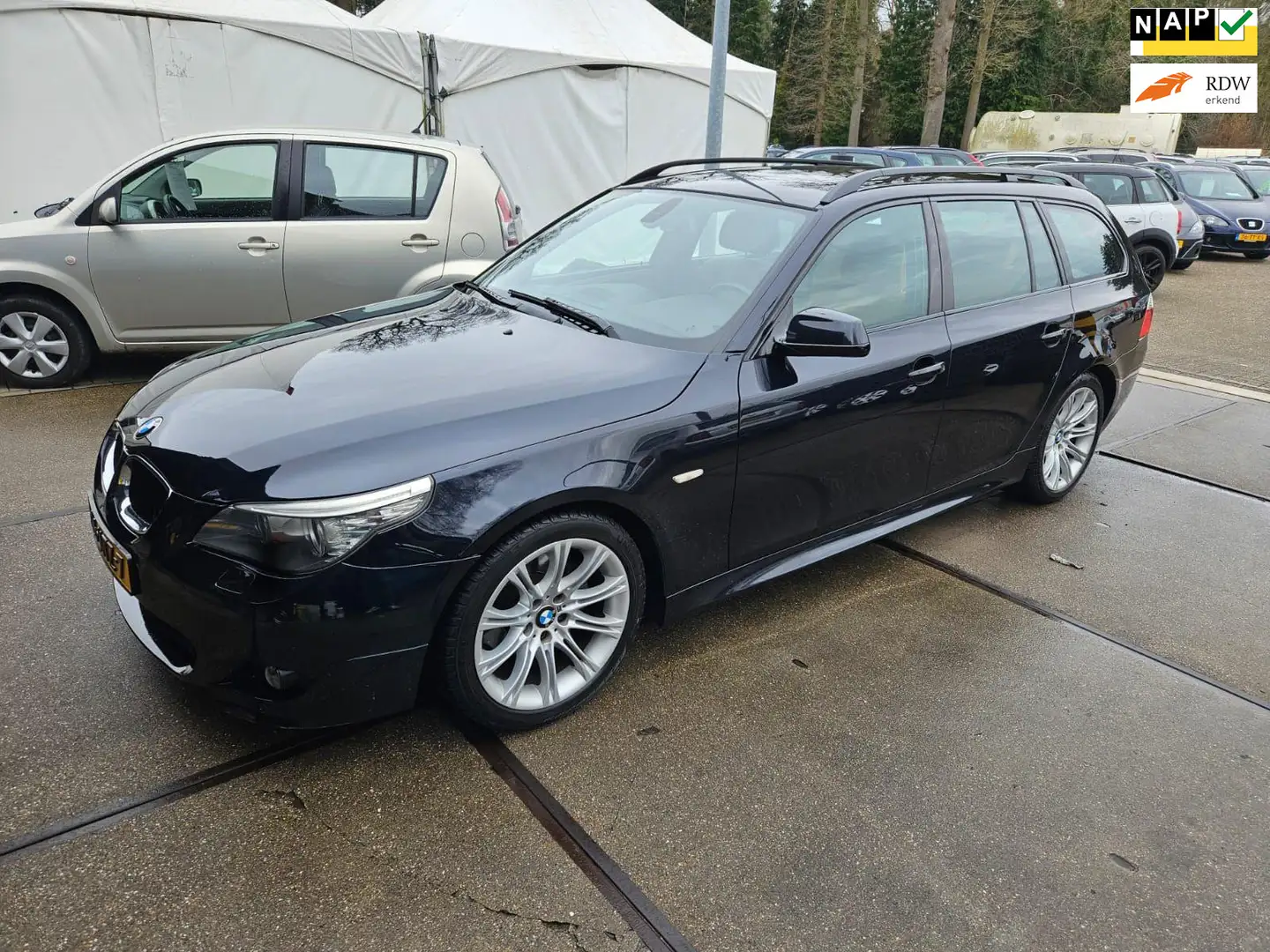 BMW 520 5-serie Touring 520i Corporate Lease Business Line Zwart - 1