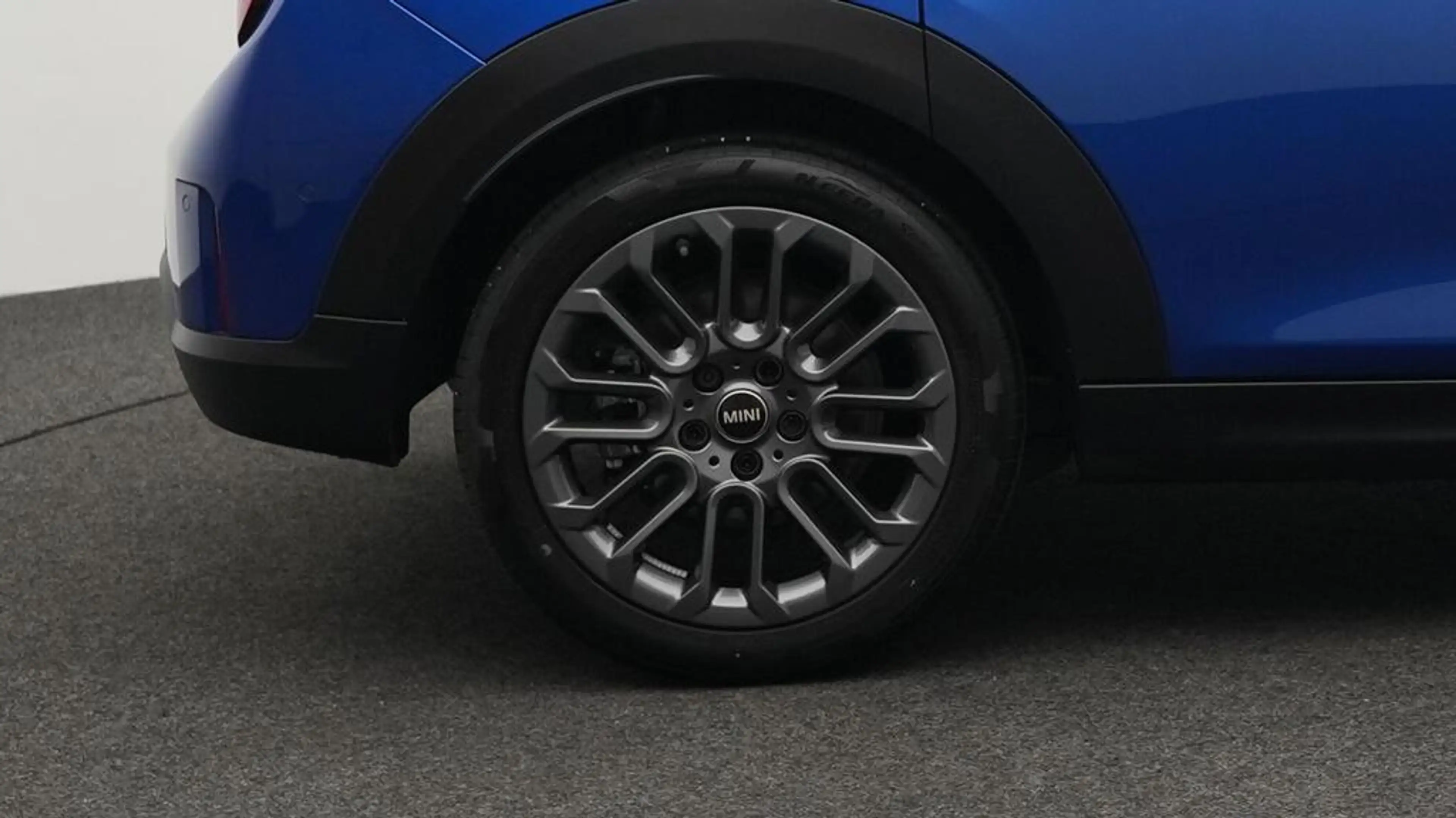MINI Cooper C Classic Trim — photo 11