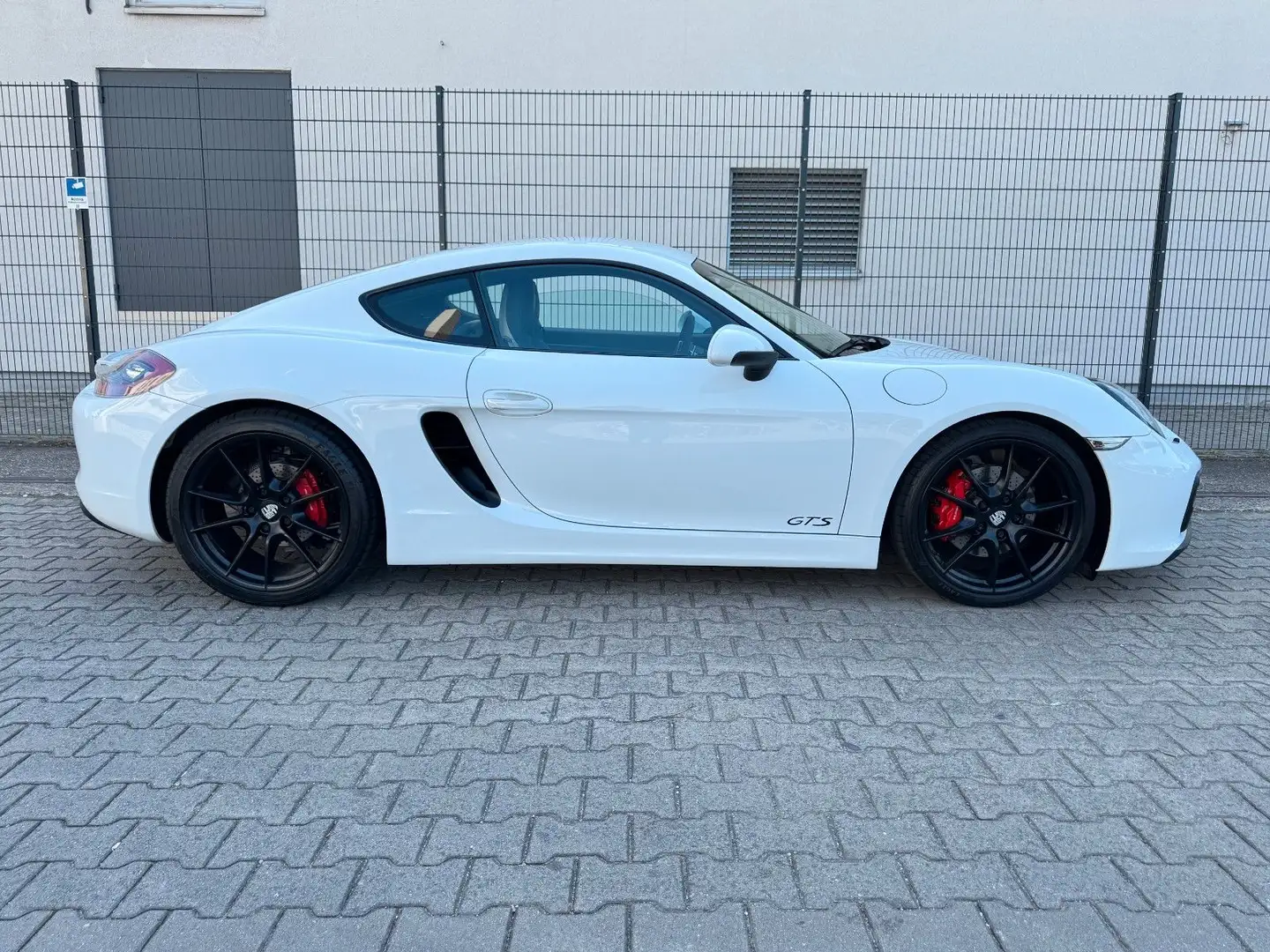 Porsche Cayman GTS BOSE/SPORTABGAS/BI-XENON/20"/PDK Weiß - 2