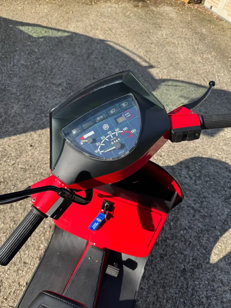 Vespa T 5 Rojo - 2