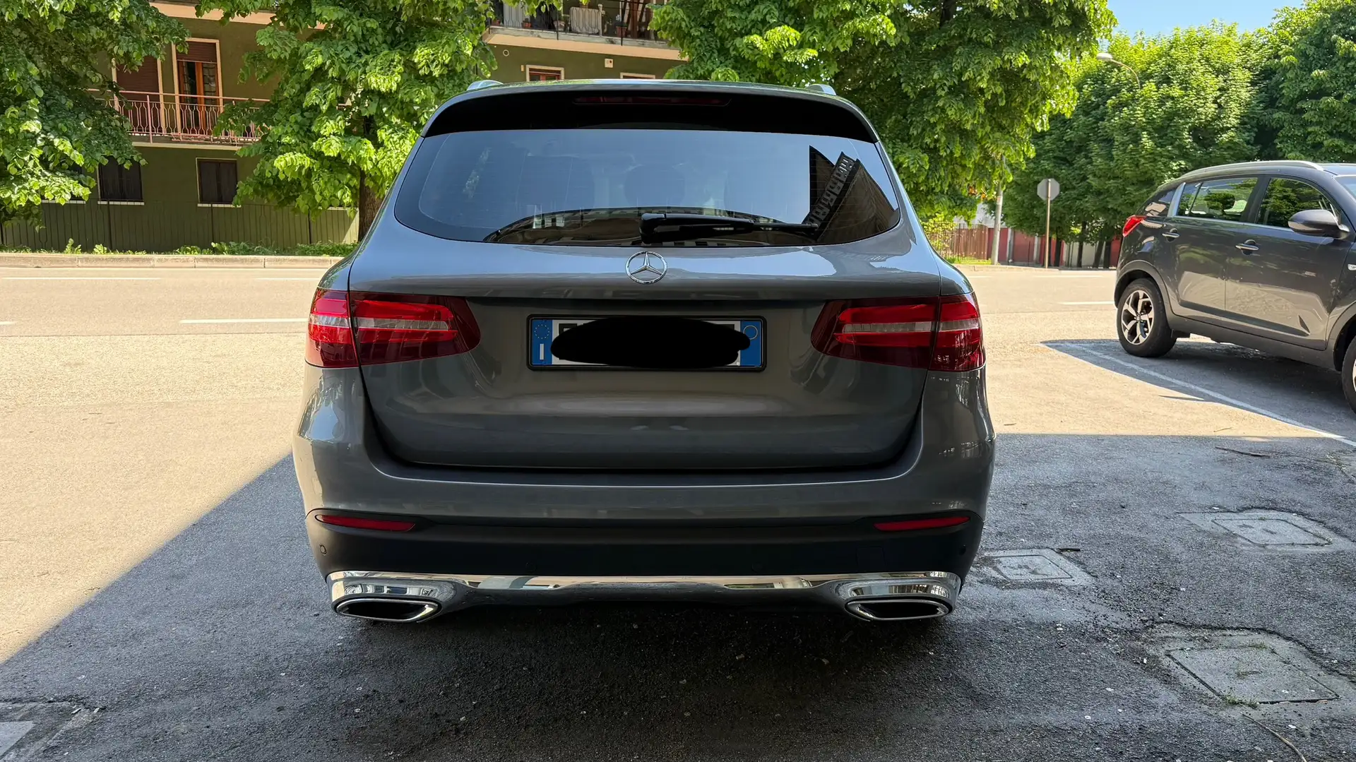 Mercedes-Benz GLC 220 d Sport 4matic auto Grijs - 2