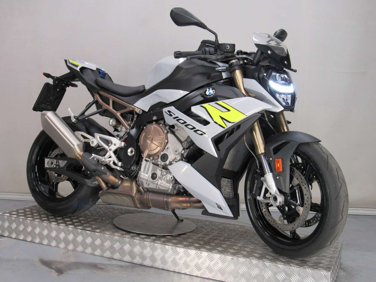 BMW S 1000 R ABS DYNAMIC PRO