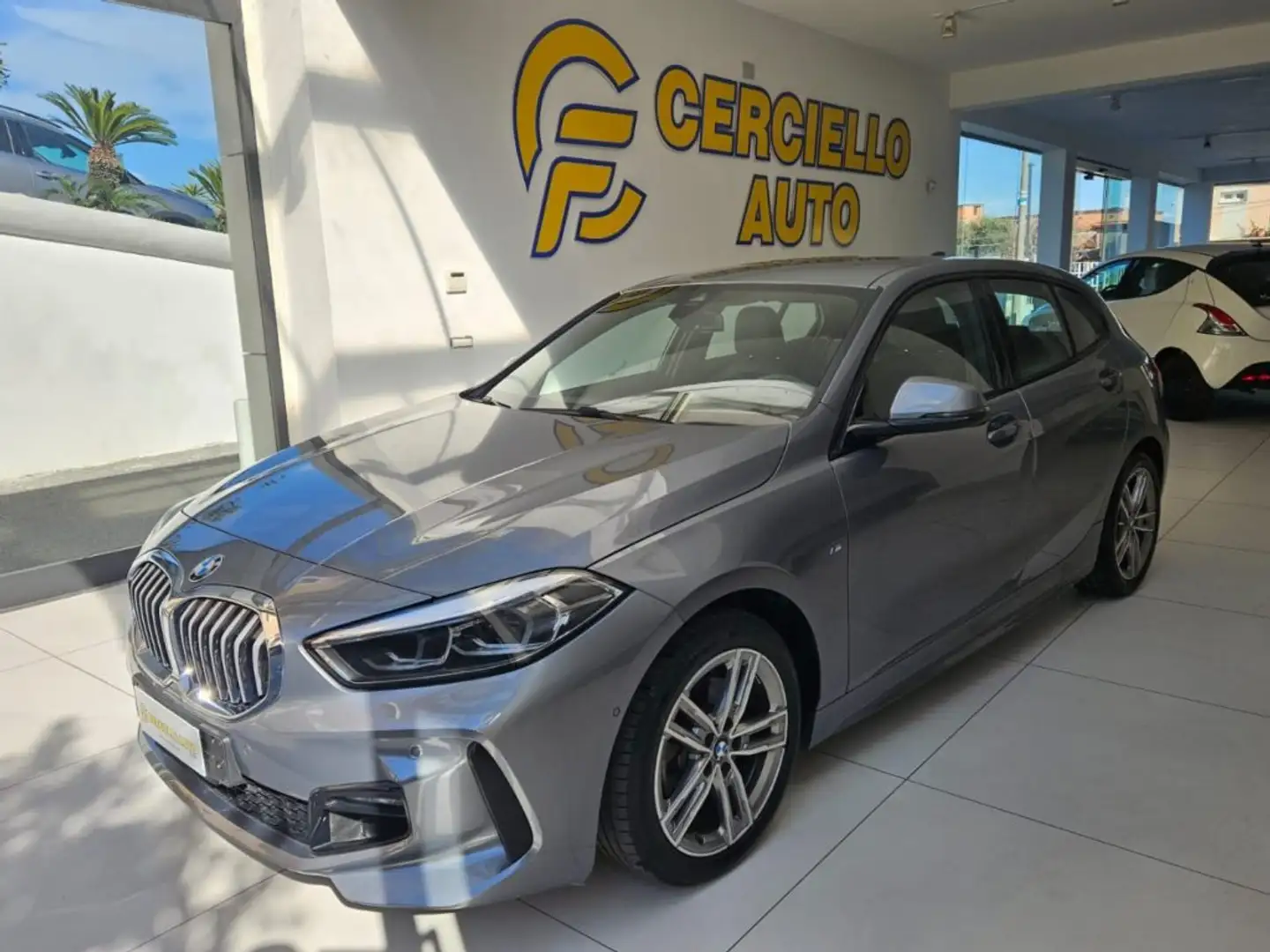 BMW 118 d 5p. Msport cambio automatico da €379,00 mensil Grey - 2