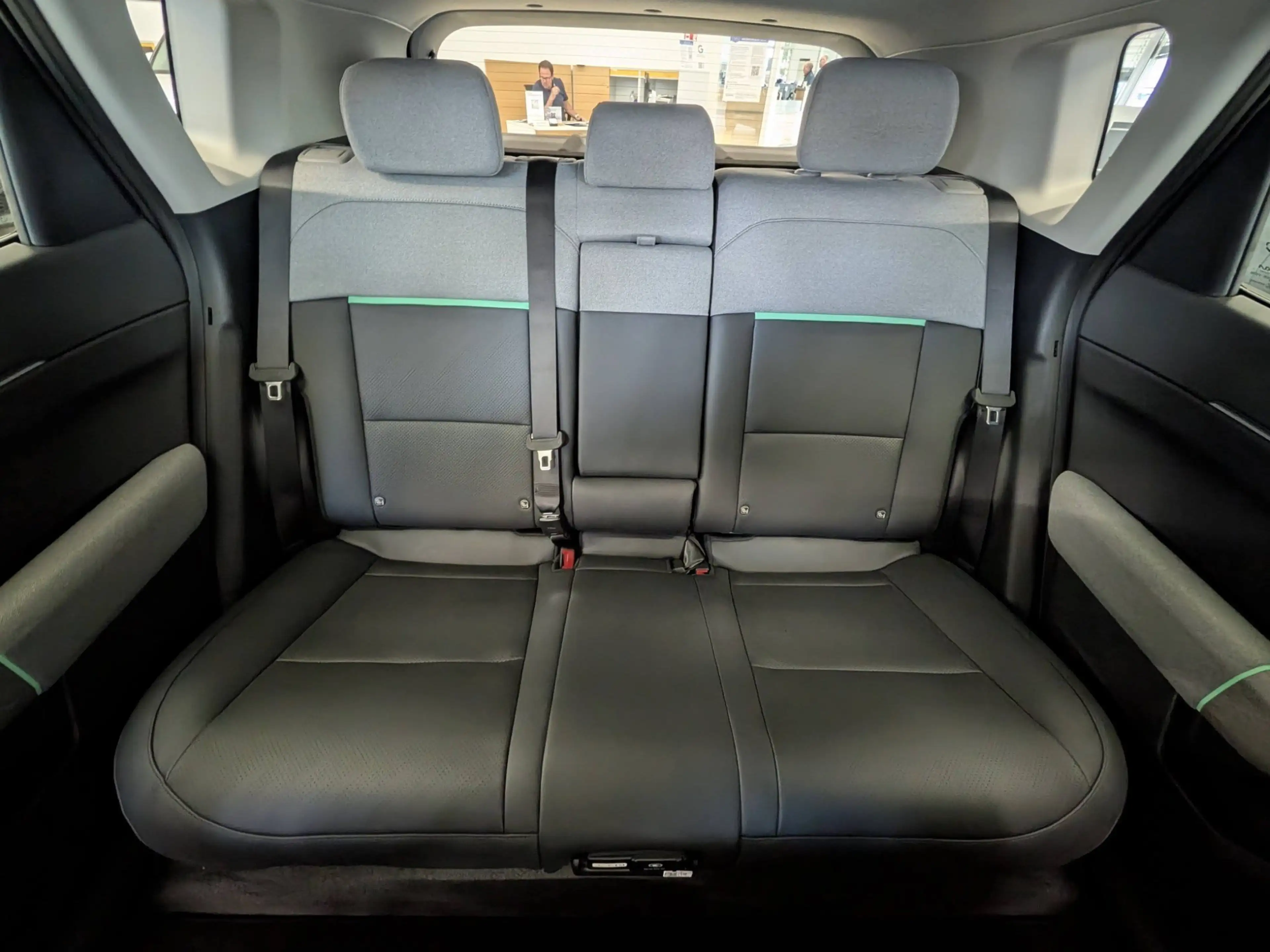 Kia EV4 Earth 81.4 FWD WinterConnect Upgrade Sound — photo 14
