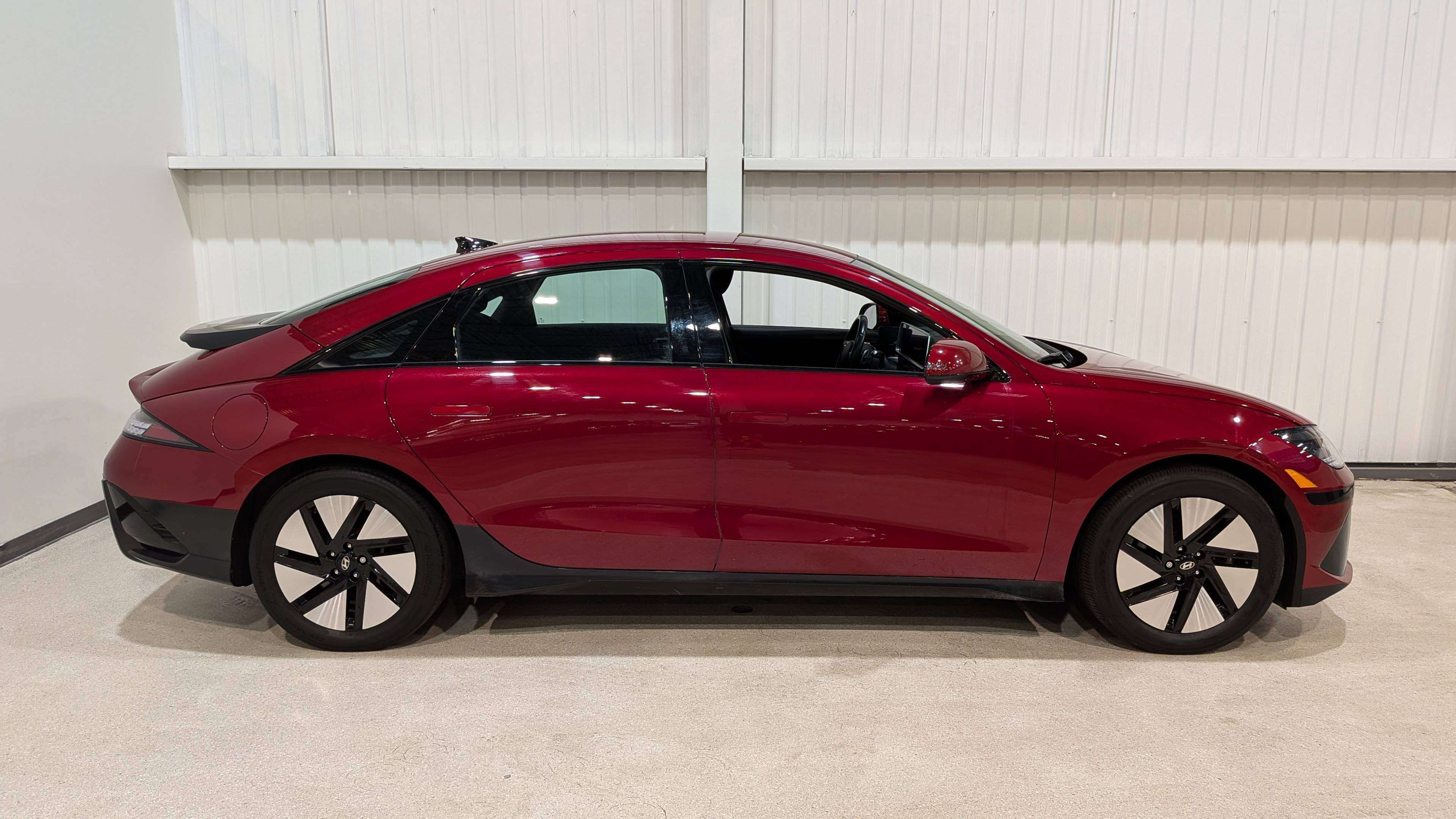 Hyundai IONIQ 6 2024