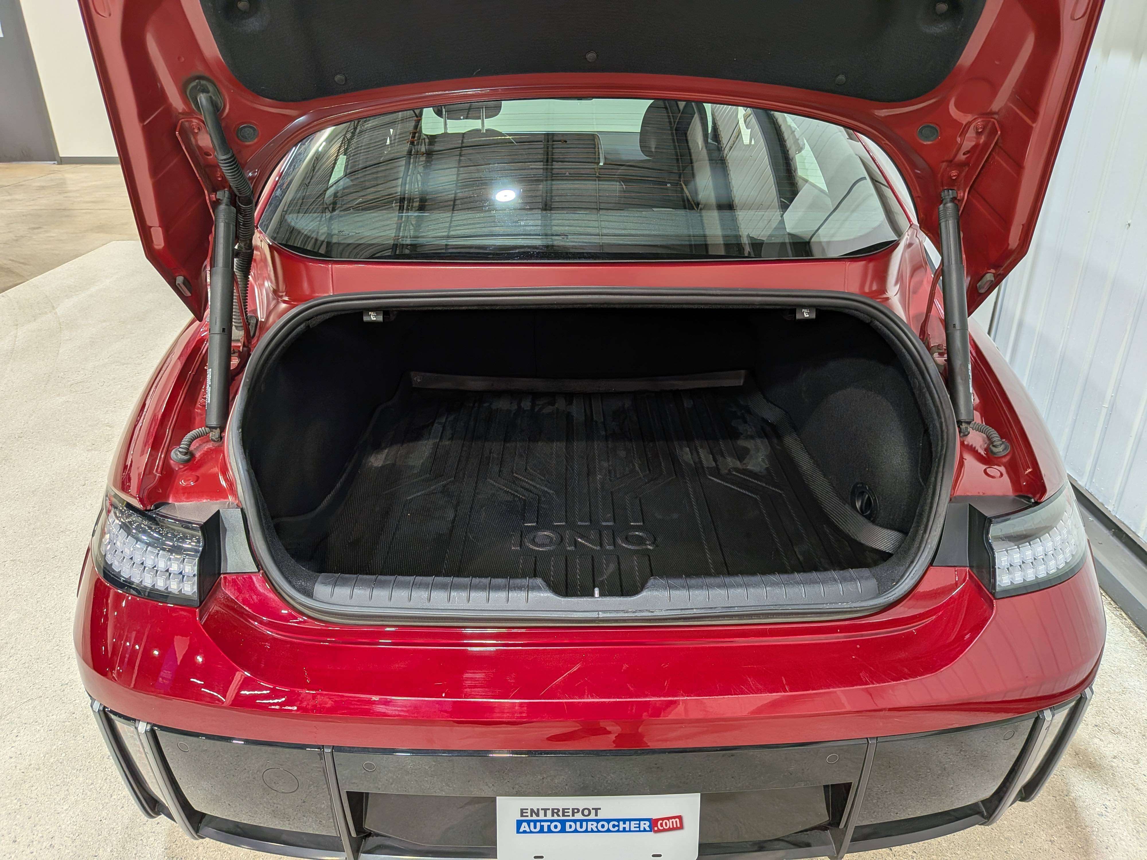 Hyundai IONIQ 6 2024