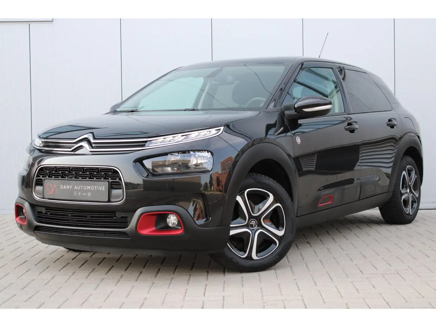Citroen C4 Cactus 1.2 Shine CARPLAY I CRUISE I CLIMA I NAVI I DAB I Noir - 1