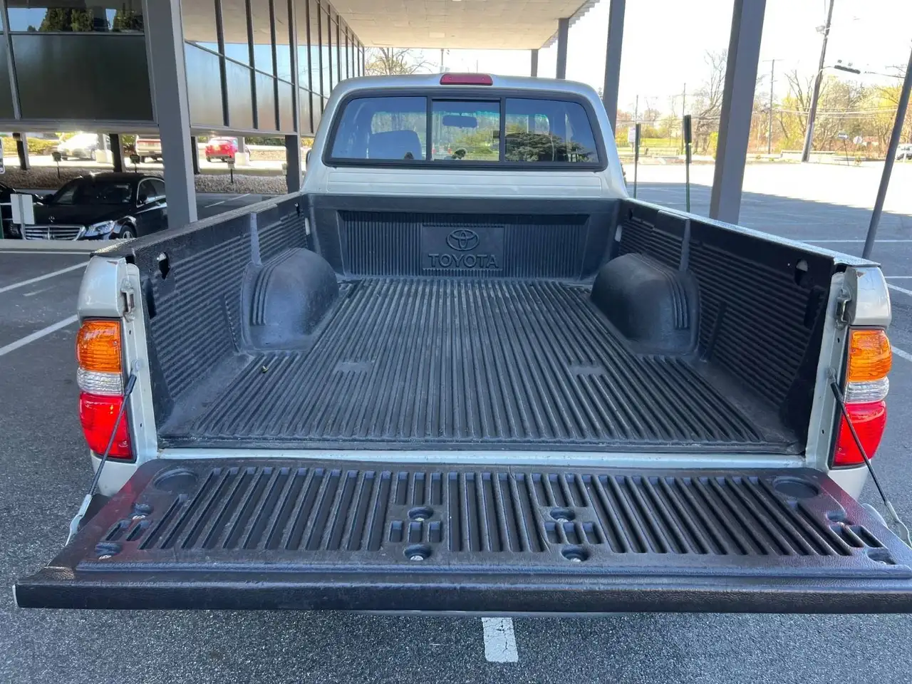 Toyota Tacoma снимка Toyota Tacoma
