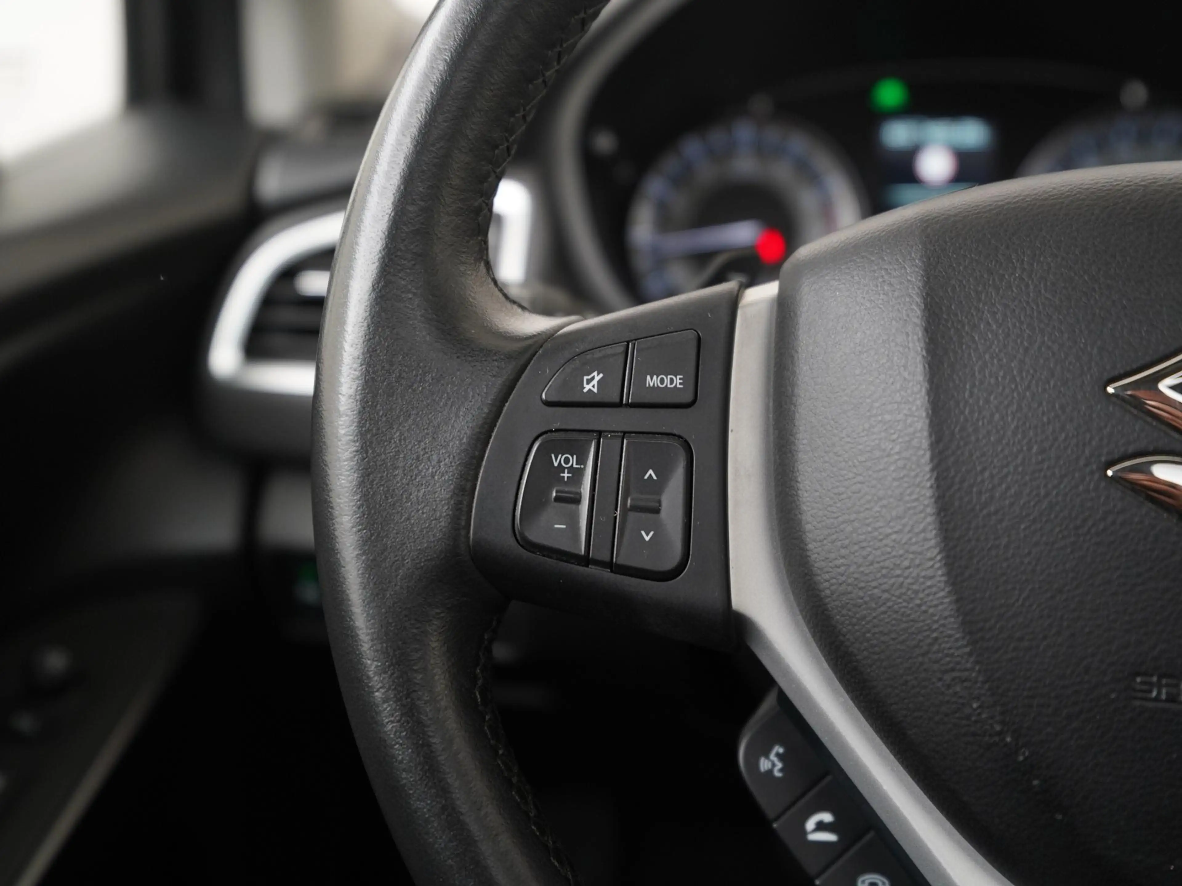 Suzuki S-Cross 1.5 Hybrid AllGrip Style | Trekhaak | Panoramadak — photo 7