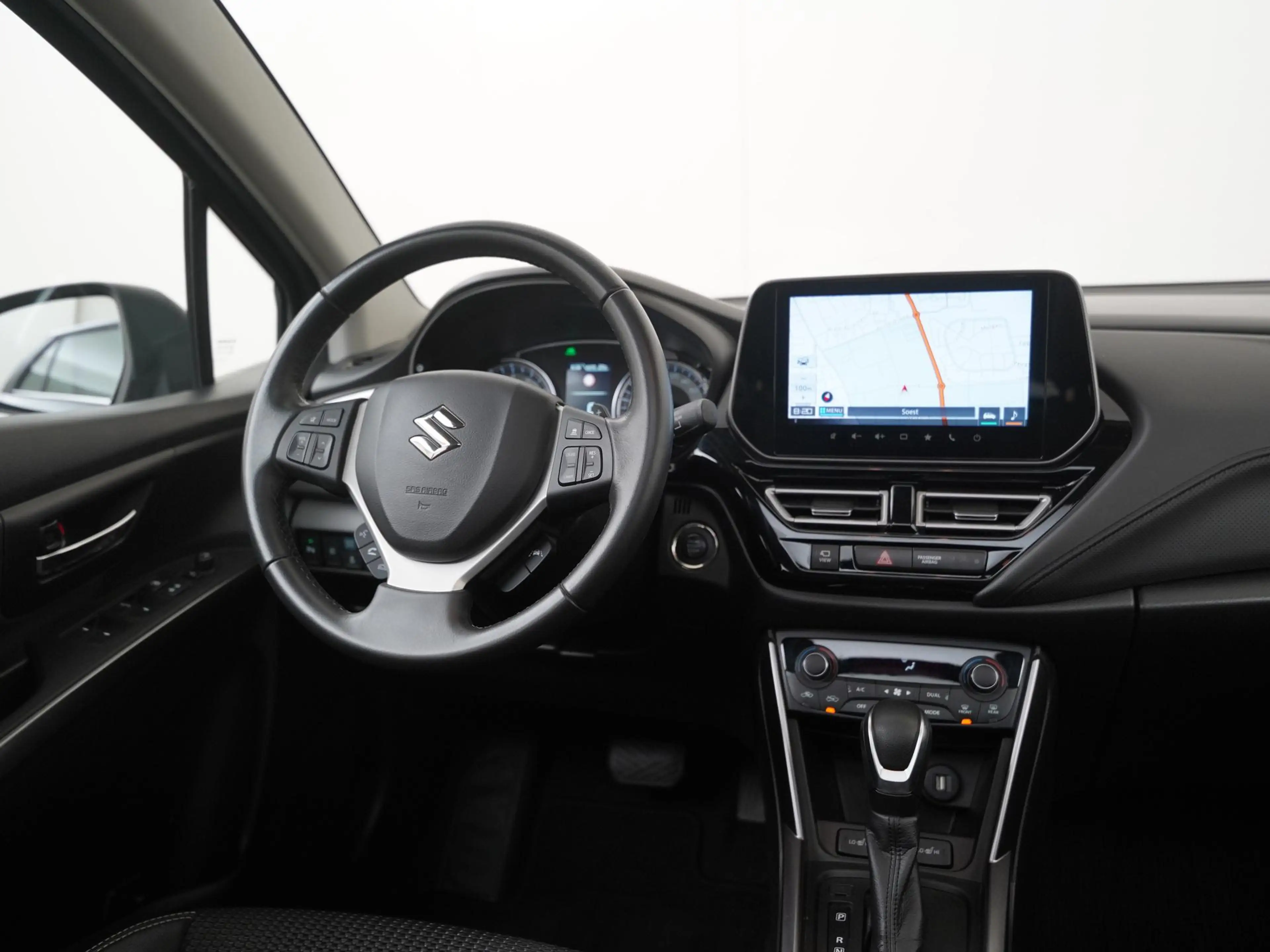 Suzuki S-Cross 1.5 Hybrid AllGrip Style | Trekhaak | Panoramadak — photo 5