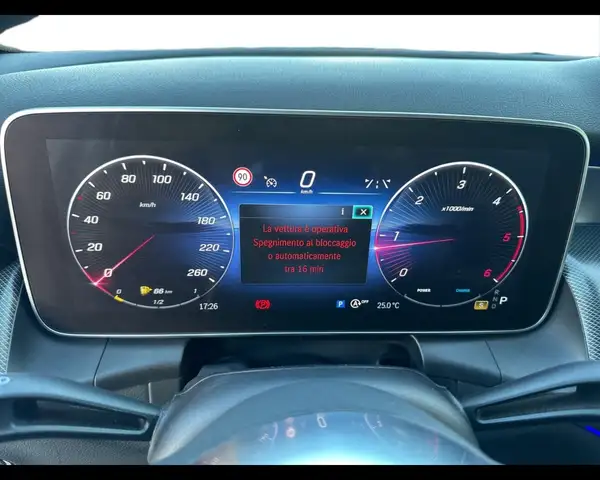Mercedes-Benz GLC view 15