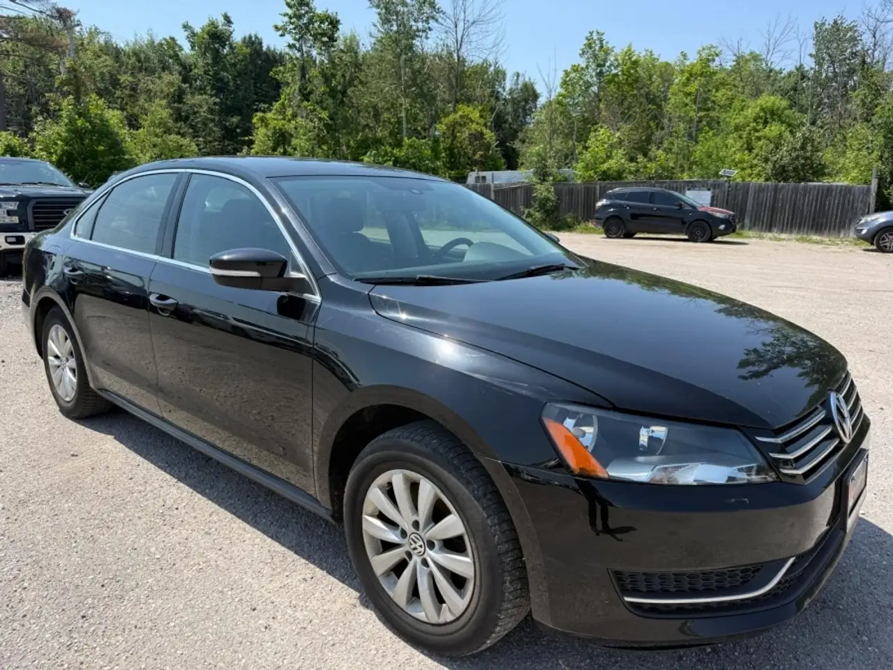 Volkswagen Passat photo Volkswagen Passat