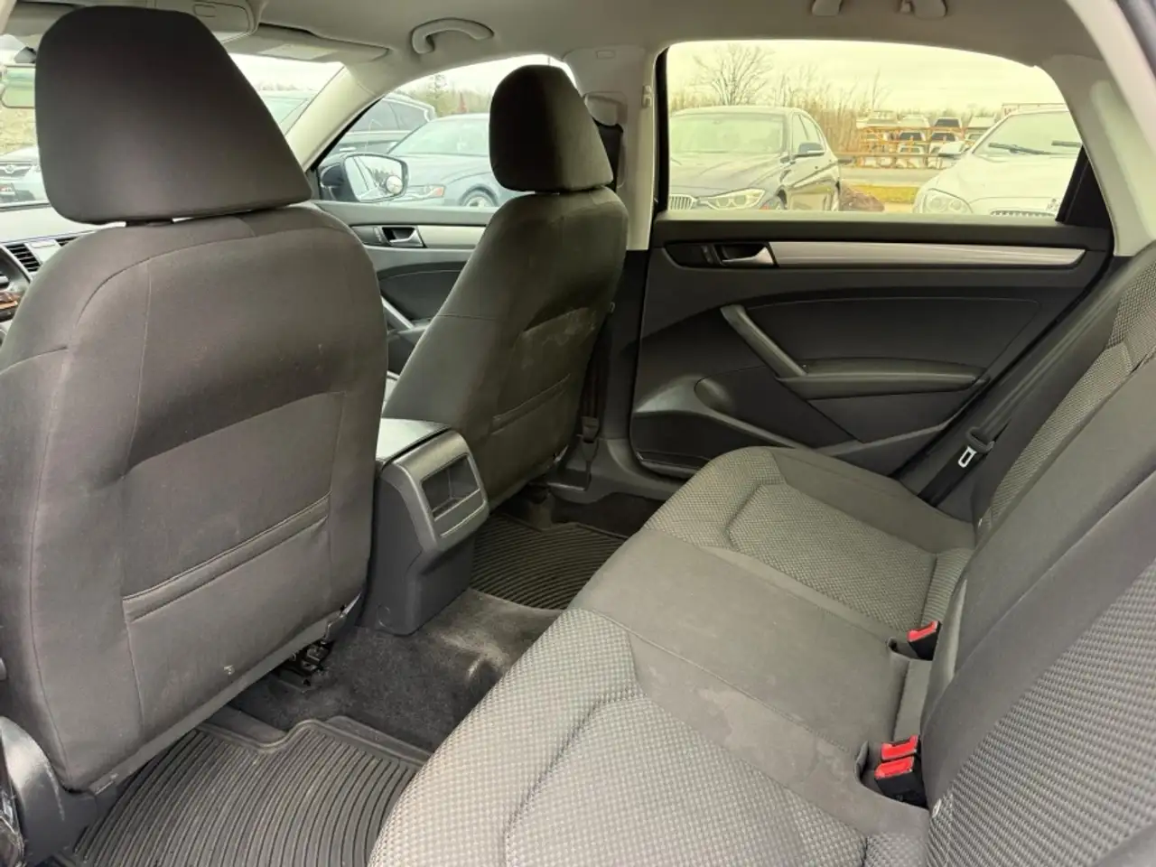Volkswagen Passat снимка Volkswagen Passat