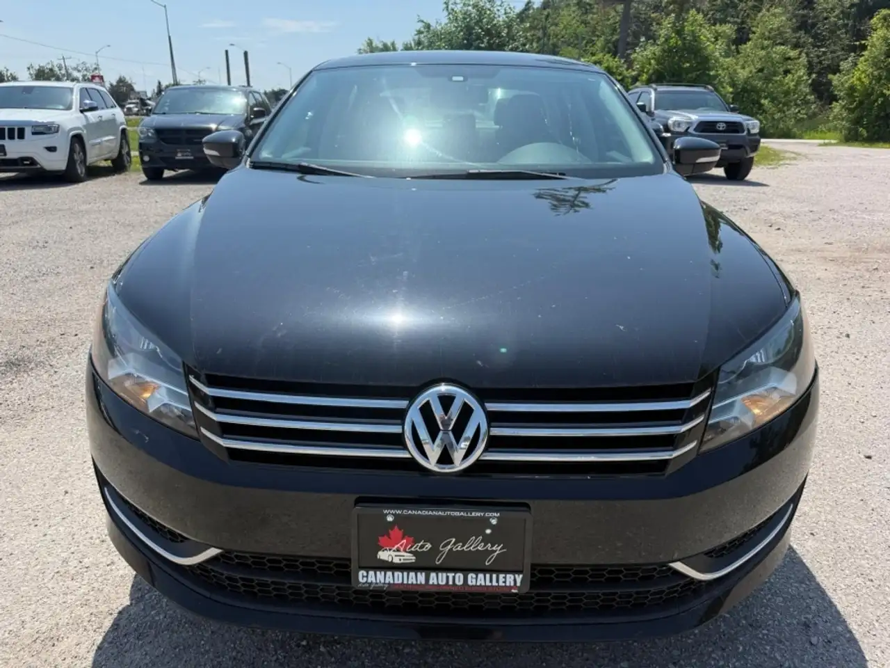 Volkswagen Passat photo Volkswagen Passat
