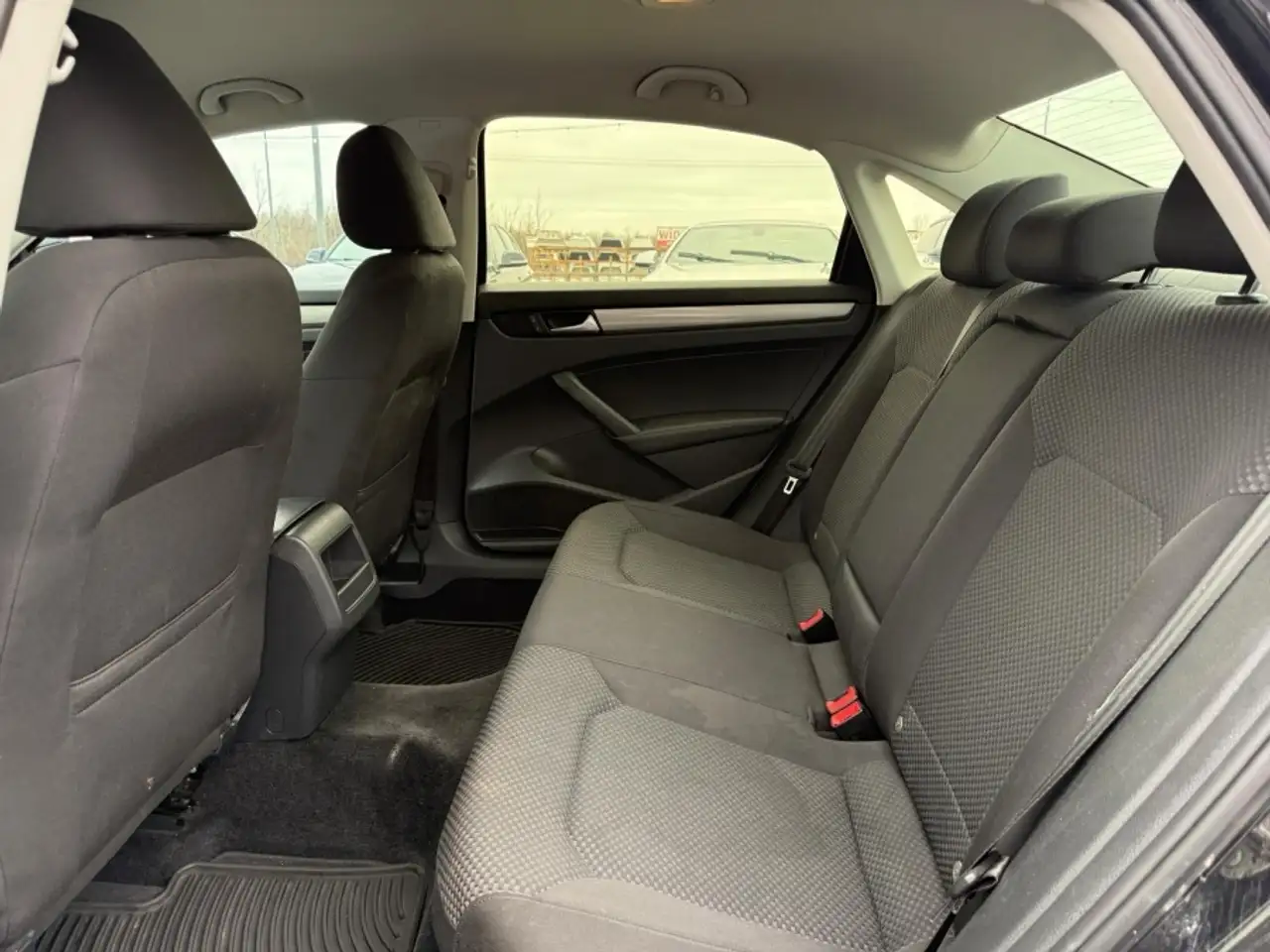 Volkswagen Passat снимка Volkswagen Passat