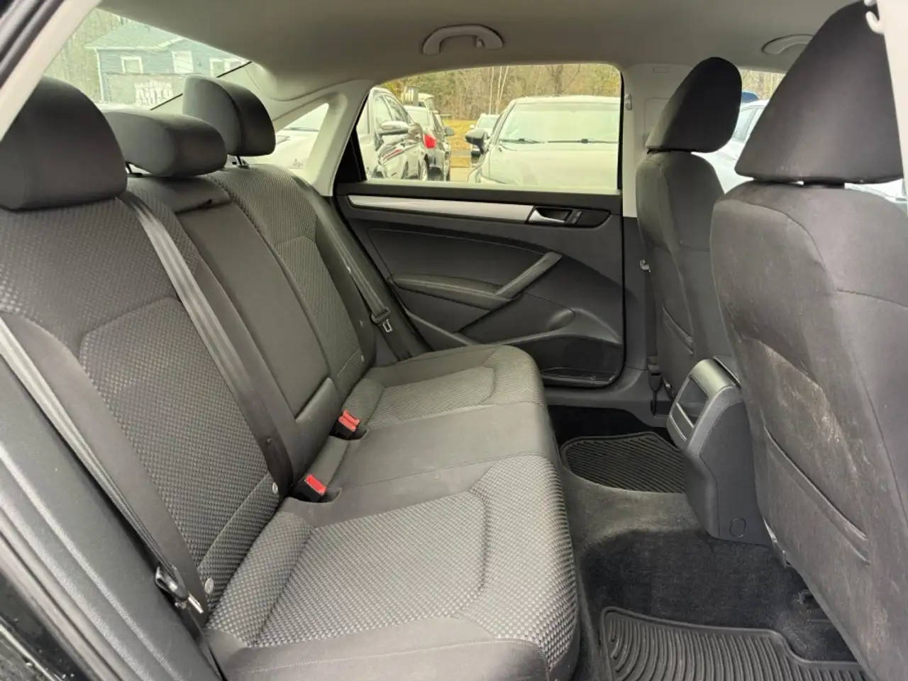 Volkswagen Passat снимка Volkswagen Passat