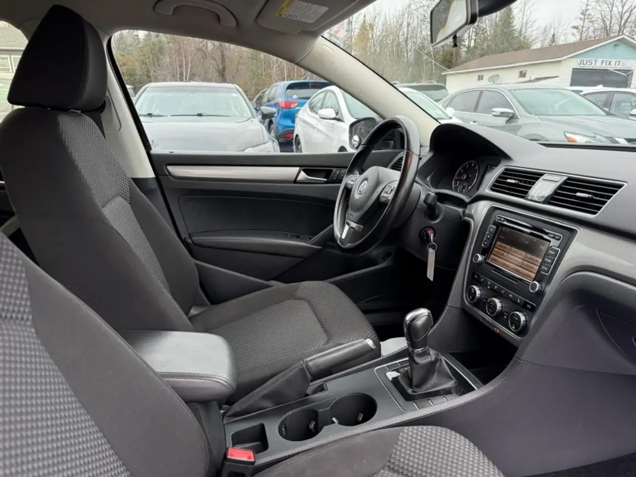 Volkswagen Passat снимка Volkswagen Passat