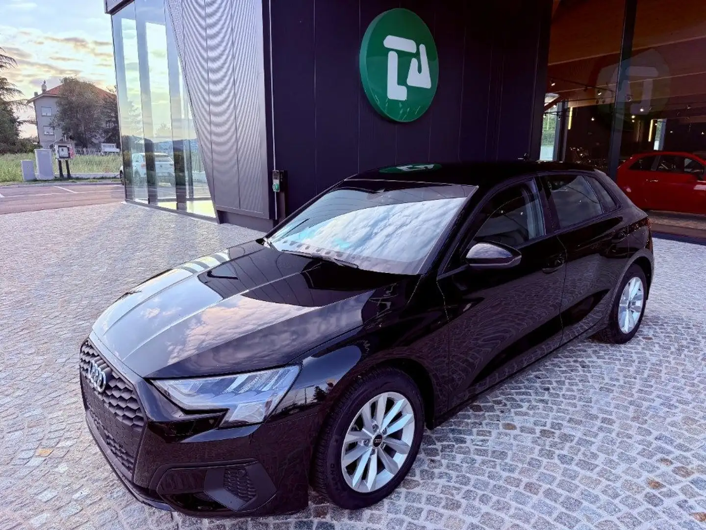 Audi A3 S TRONIC - AZIENDALE - KM 19.000 - PROMO FINANZIME Nero - 2