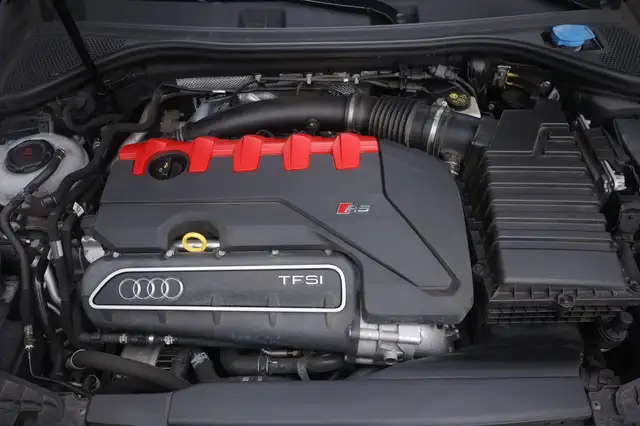 Audi RS3 view 21