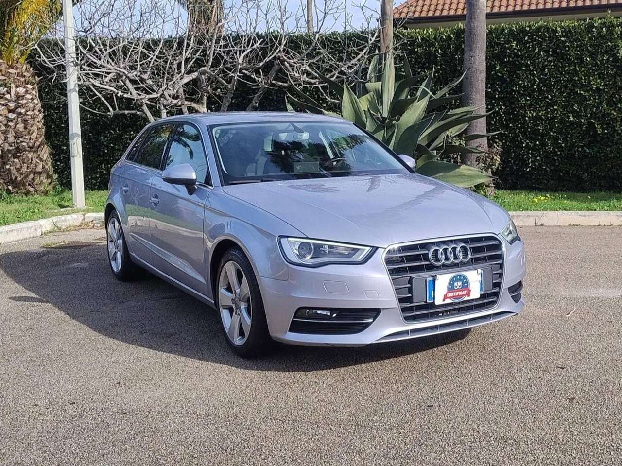 Audi A3 A3 Sportback 1.6 tdi Attraction 110cv E6