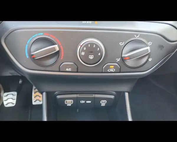 Hyundai Bayon view 9