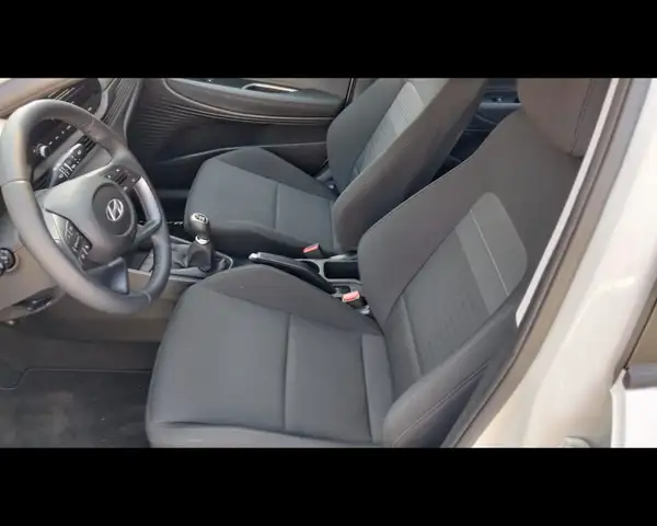 Hyundai Bayon view 15