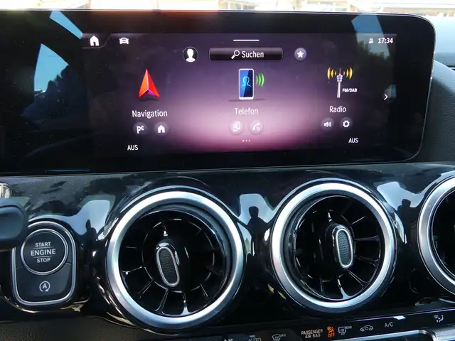 Mercedes-Benz B Class view 9