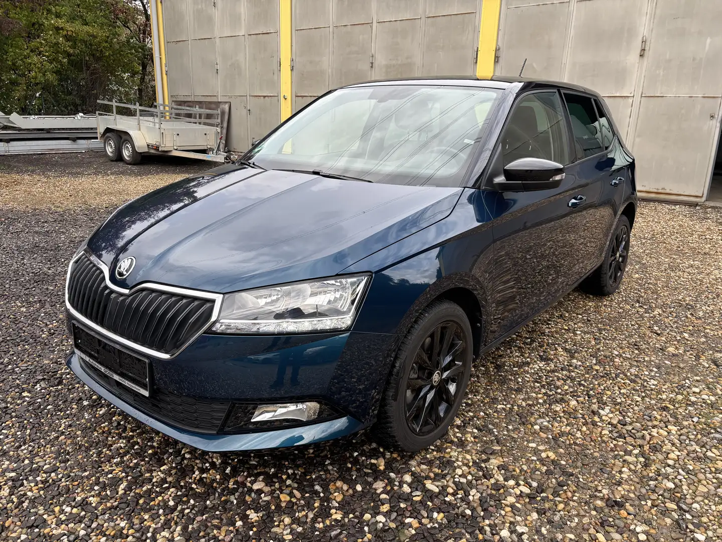 Skoda Fabia Style Automatik PDC Klimaaut. Sitzheizung S-Heft Blau - 2