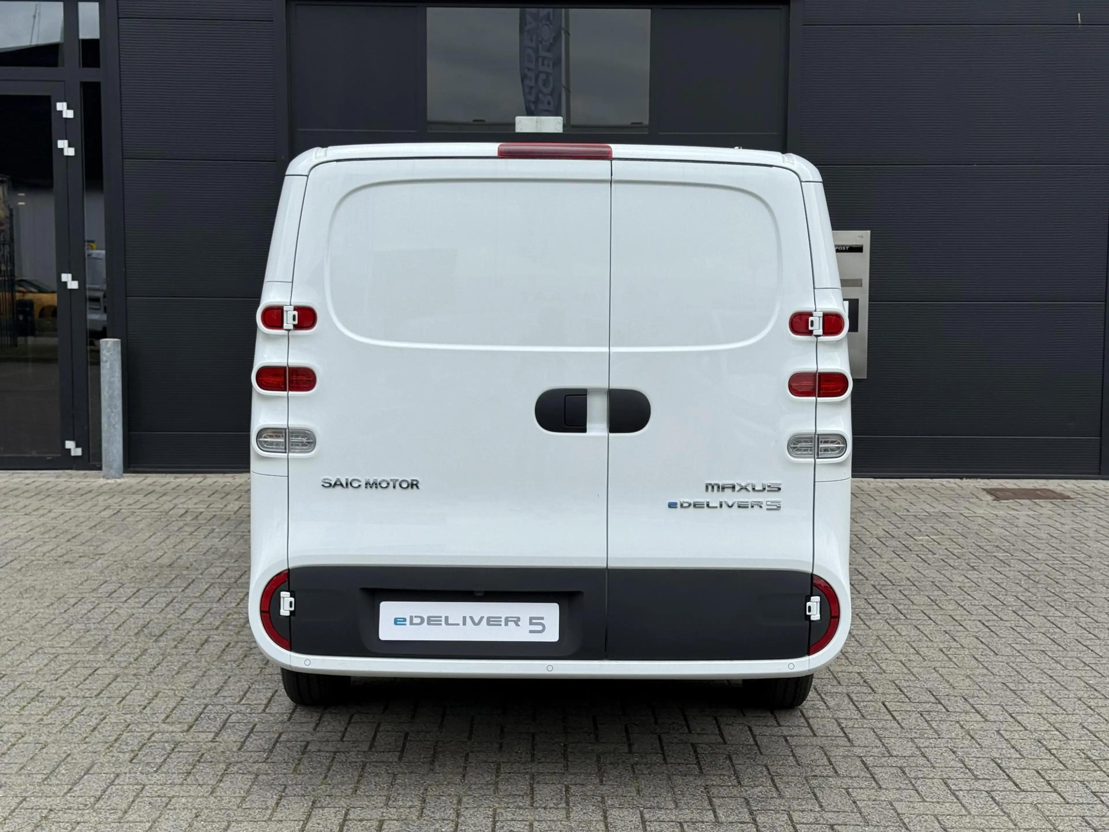 Maxus eDeliver 5 DC L2H1 64kWh Aut. Dubbele Cabine WLTP tot 489 KM — photo 6
