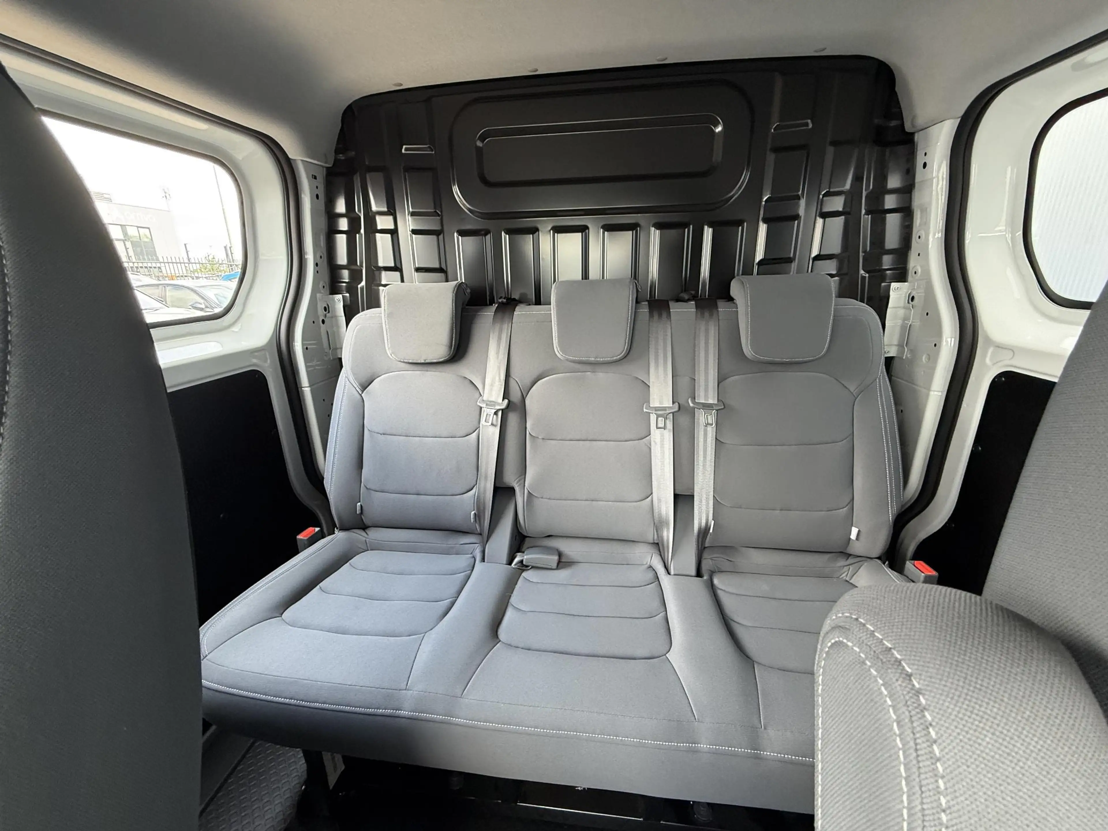 Maxus eDeliver 5 DC L2H1 64kWh Aut. Dubbele Cabine WLTP tot 489 KM — photo 14