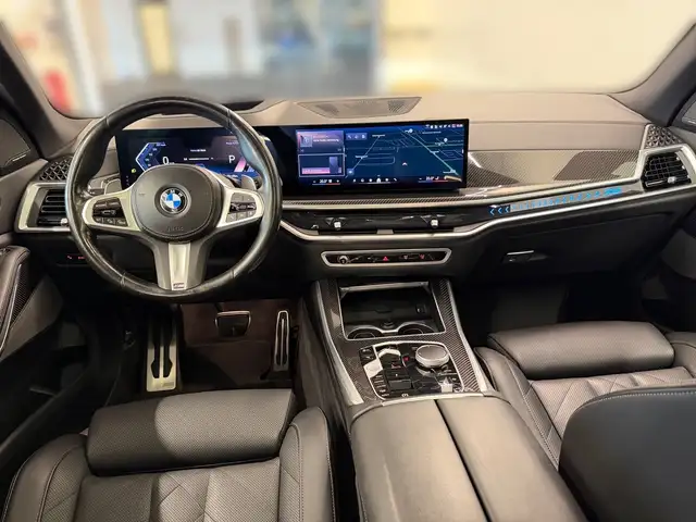 BMW X5 view 9