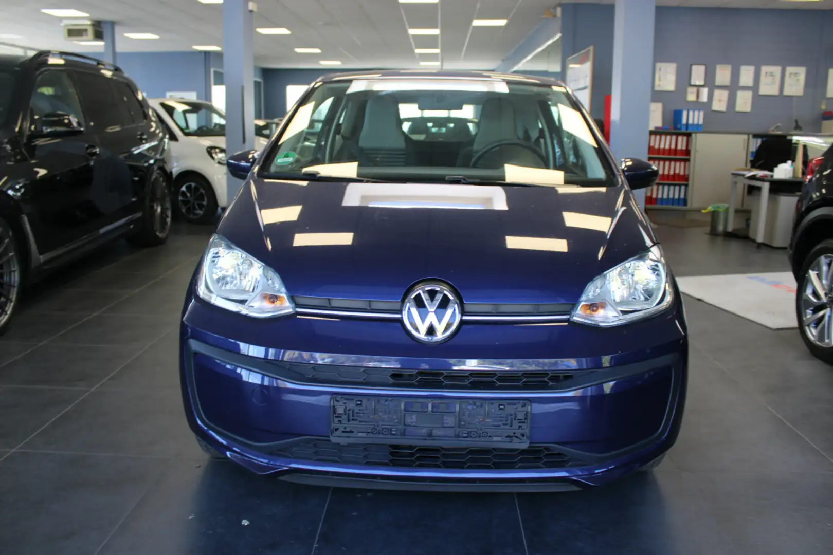 Volkswagen up! move Bleu - 2