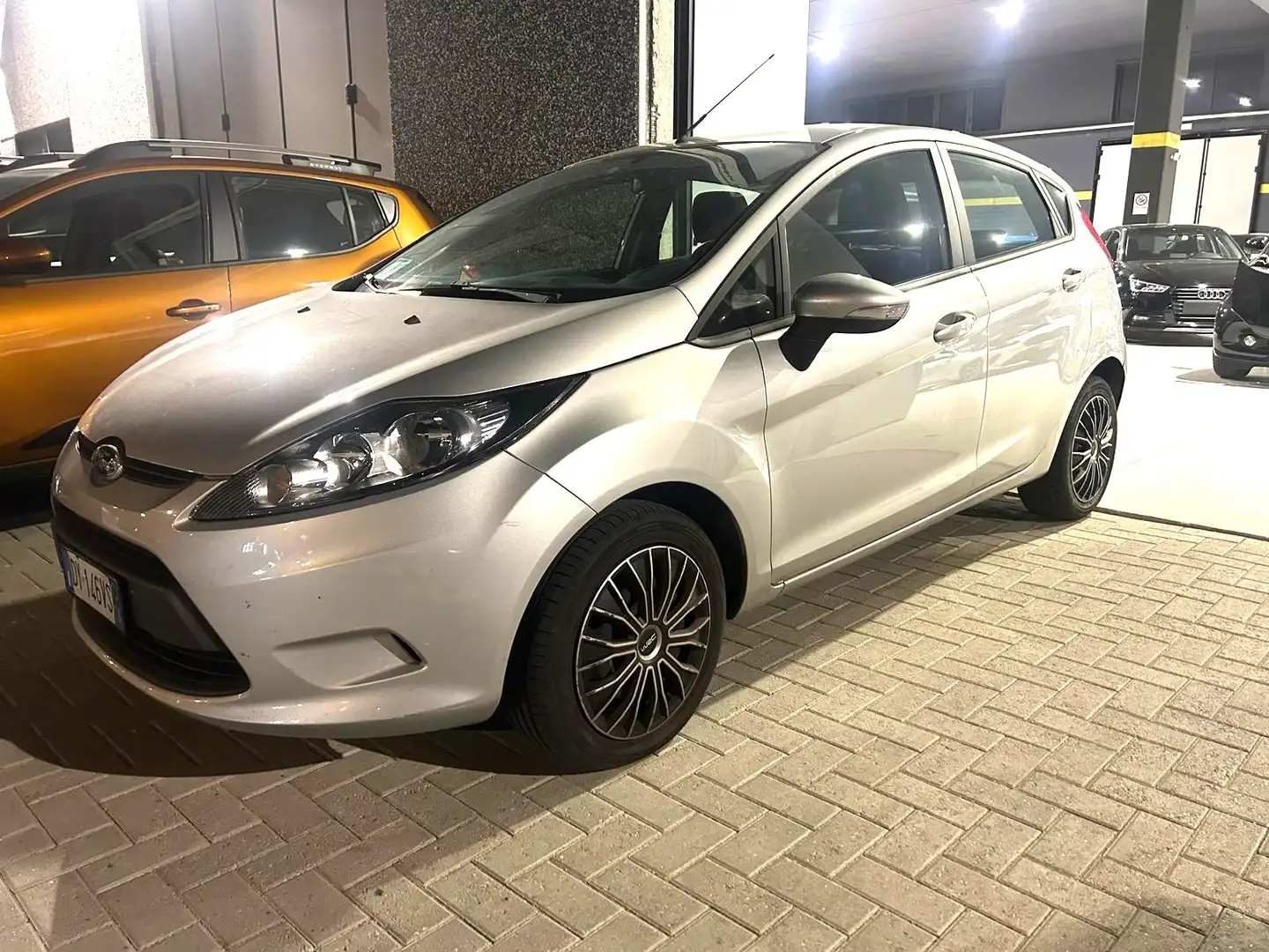 Ford Fiesta Fiesta VI 2008 5p 1.2 16v + OK NEOPATENTATI Argent - 1
