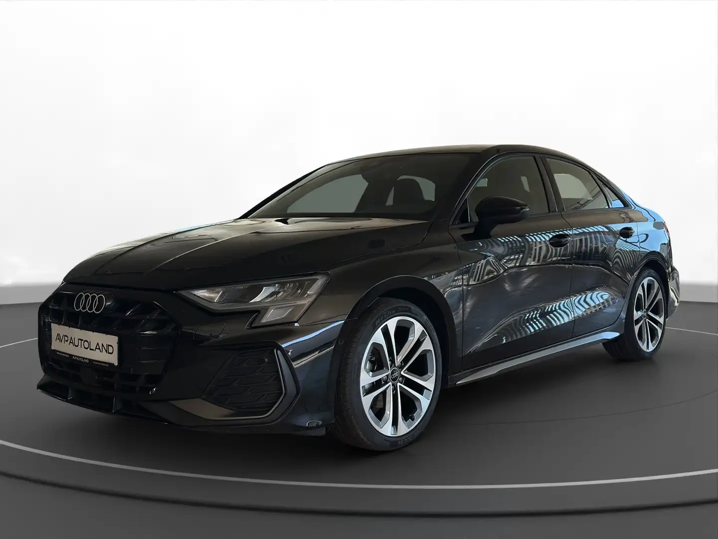 Audi A3 Limousine 35 TFSI S tronic S line Facelift Schwarz - 2