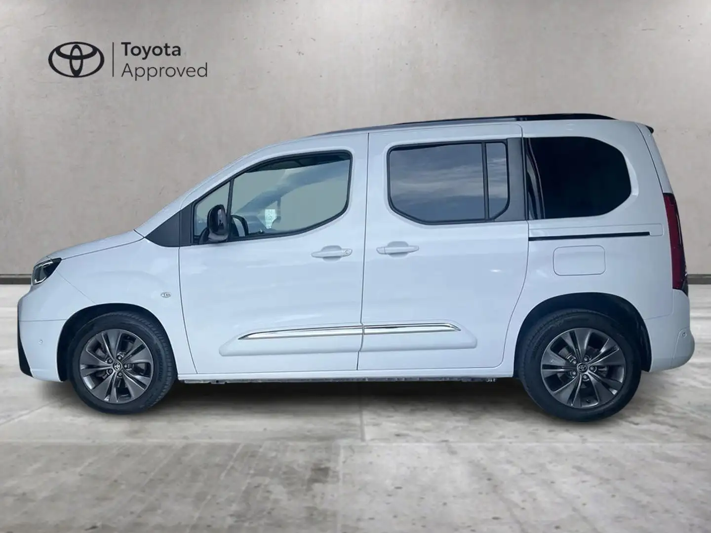 Toyota Proace City Proace City Verso Luxury 1.5D 130cv Bianco - 2