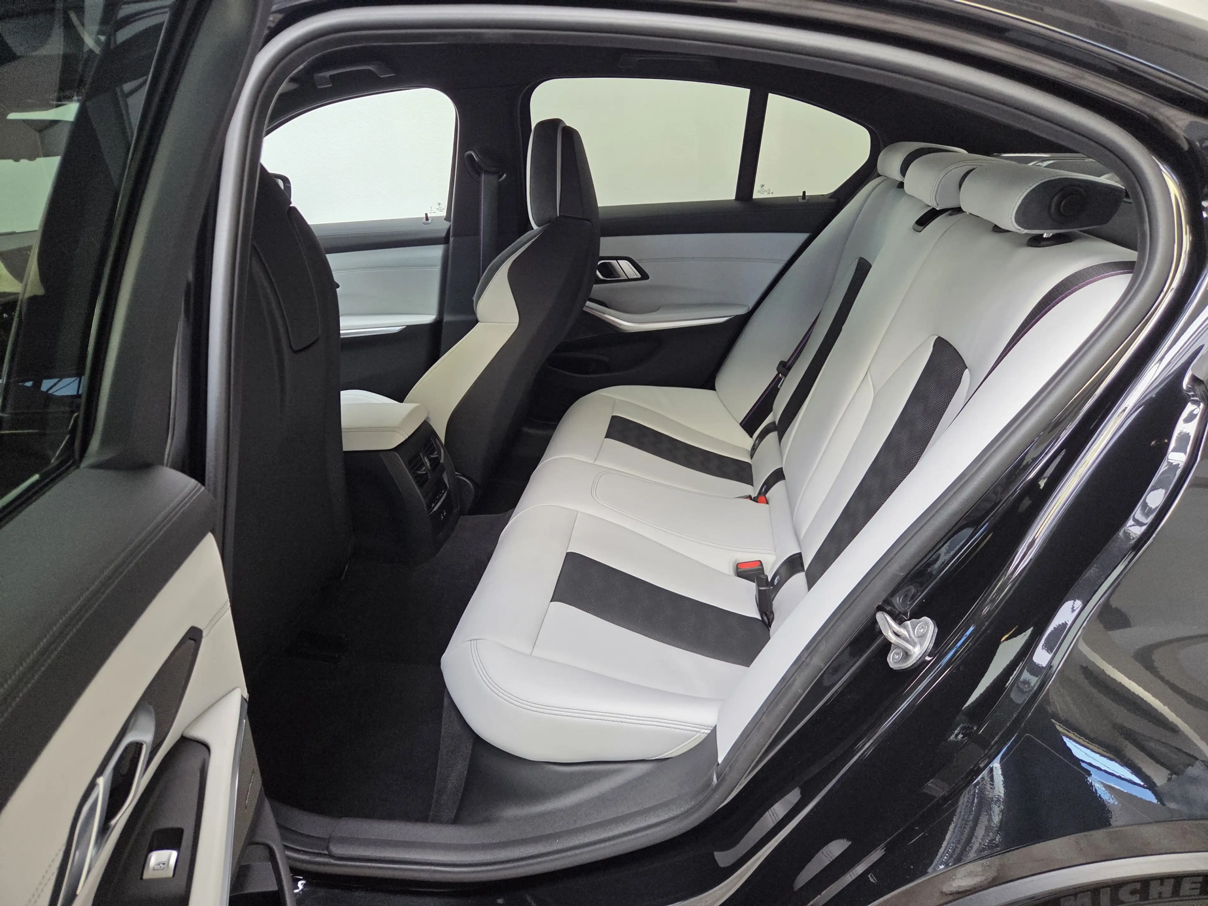 BMW M3 Comp. xDr ACC 360° Sitzlüftung Carbon H&K — photo 20