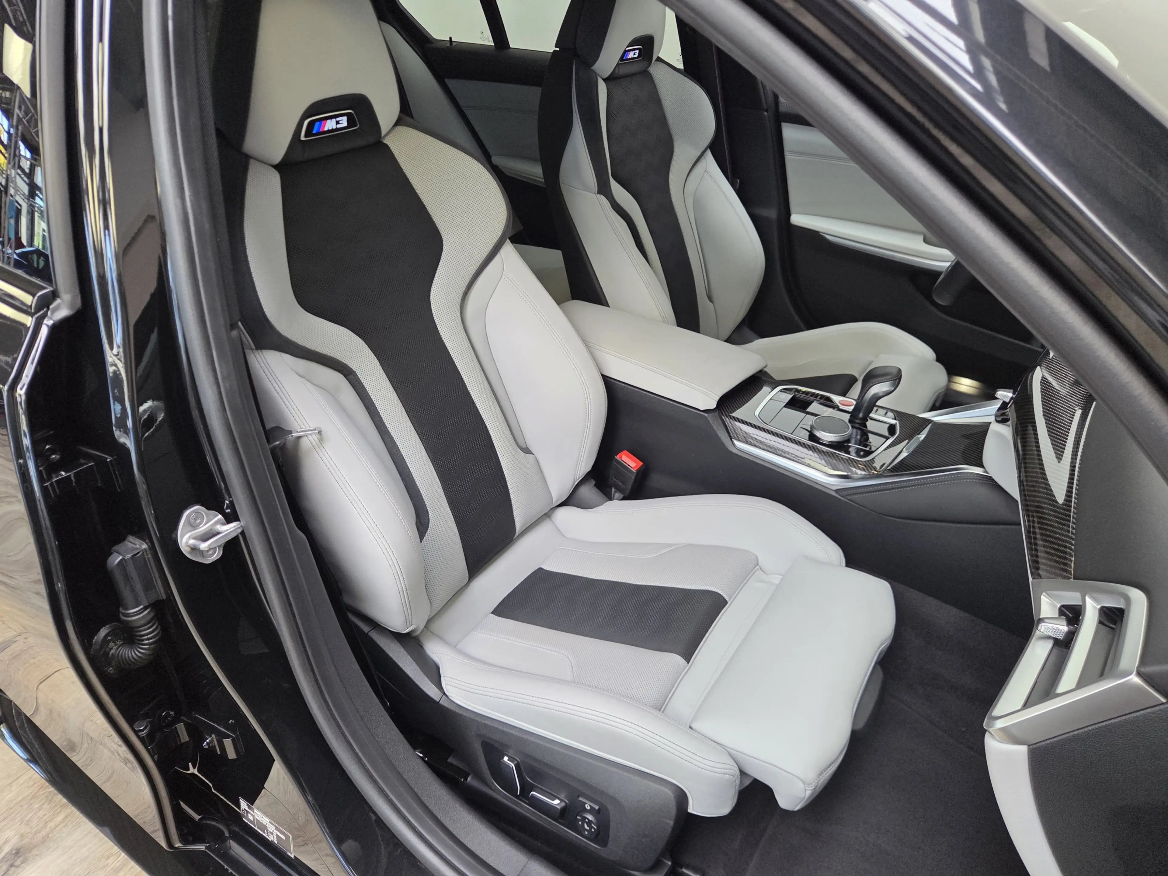 BMW M3 Comp. xDr ACC 360° Sitzlüftung Carbon H&K — photo 35