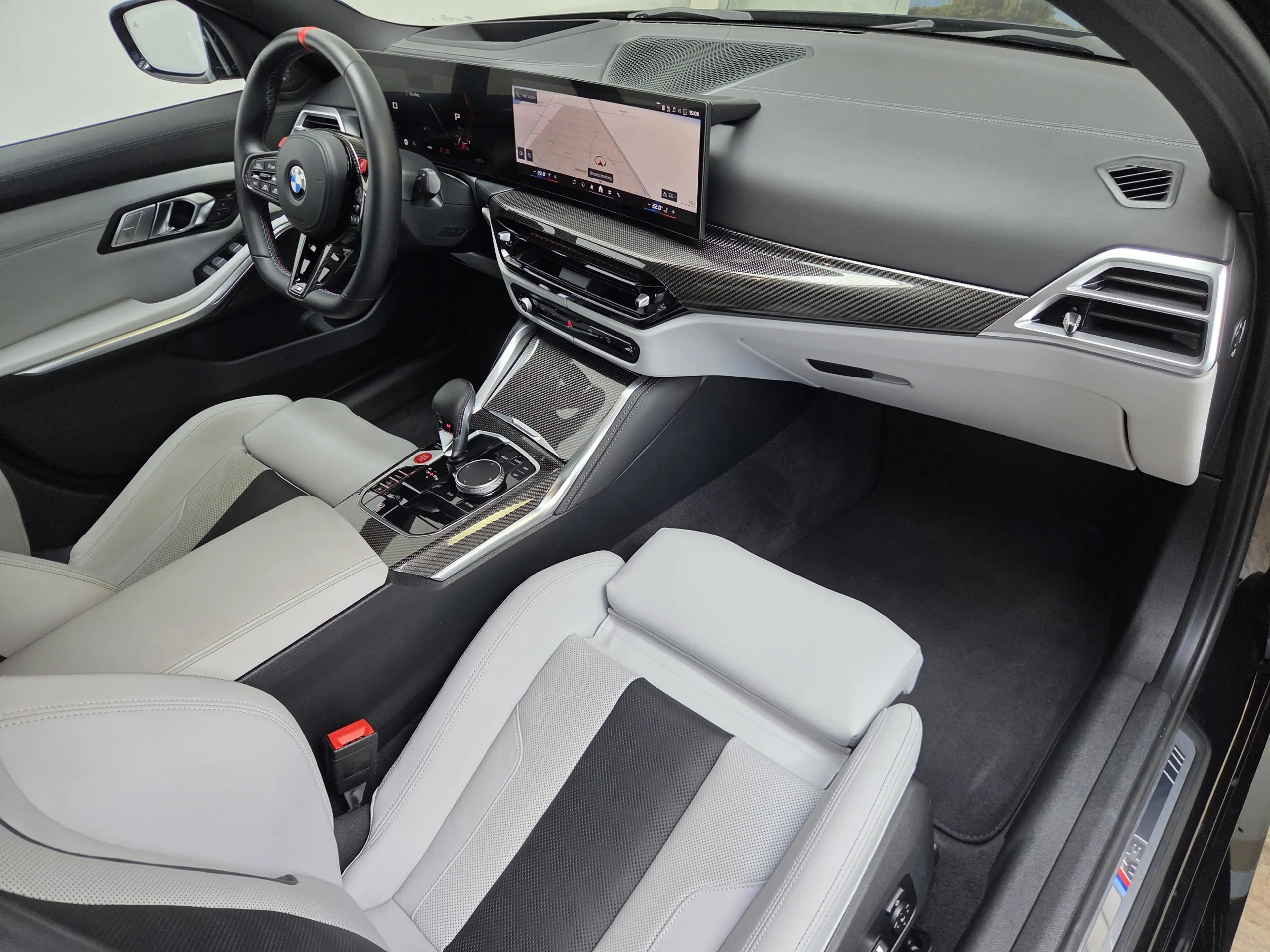 BMW M3 Comp. xDr ACC 360° Sitzlüftung Carbon H&K — photo 32