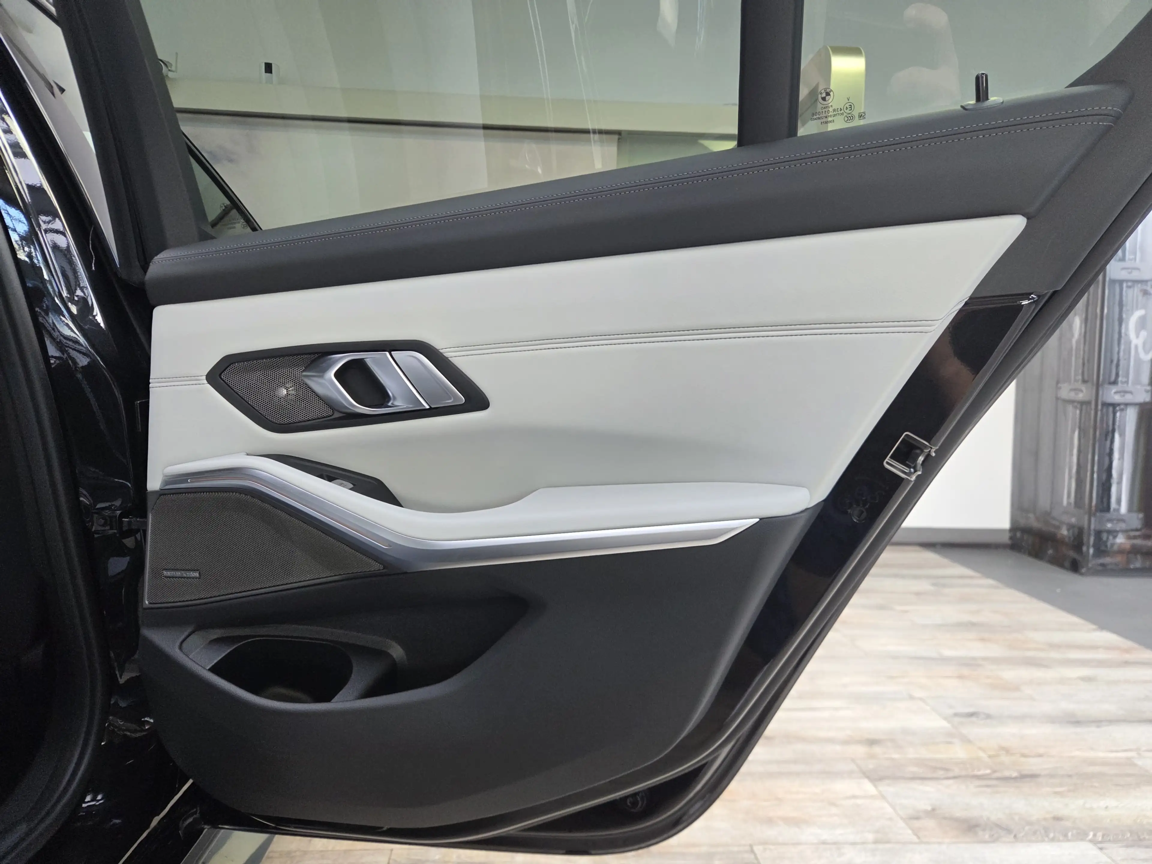 BMW M3 Comp. xDr ACC 360° Sitzlüftung Carbon H&K — photo 31