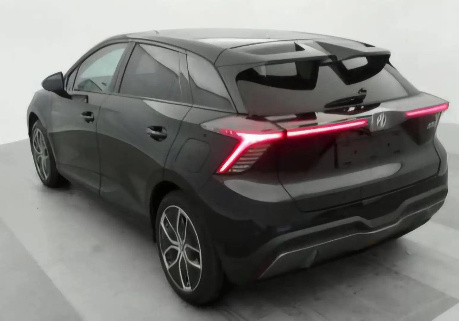 MG MG4 e-MG4 64 kWh Luxury Negru - 2