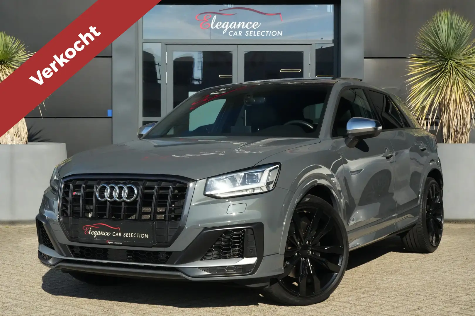 Audi SQ2 2.0 TFSI 300pk Panoramadak/Navigatie/Stoelverwarmi Gri - 1