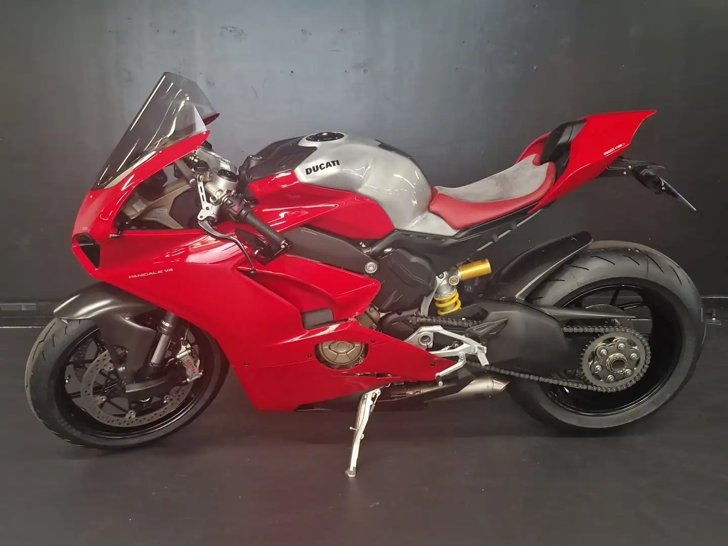 Ducati Rojo - 1