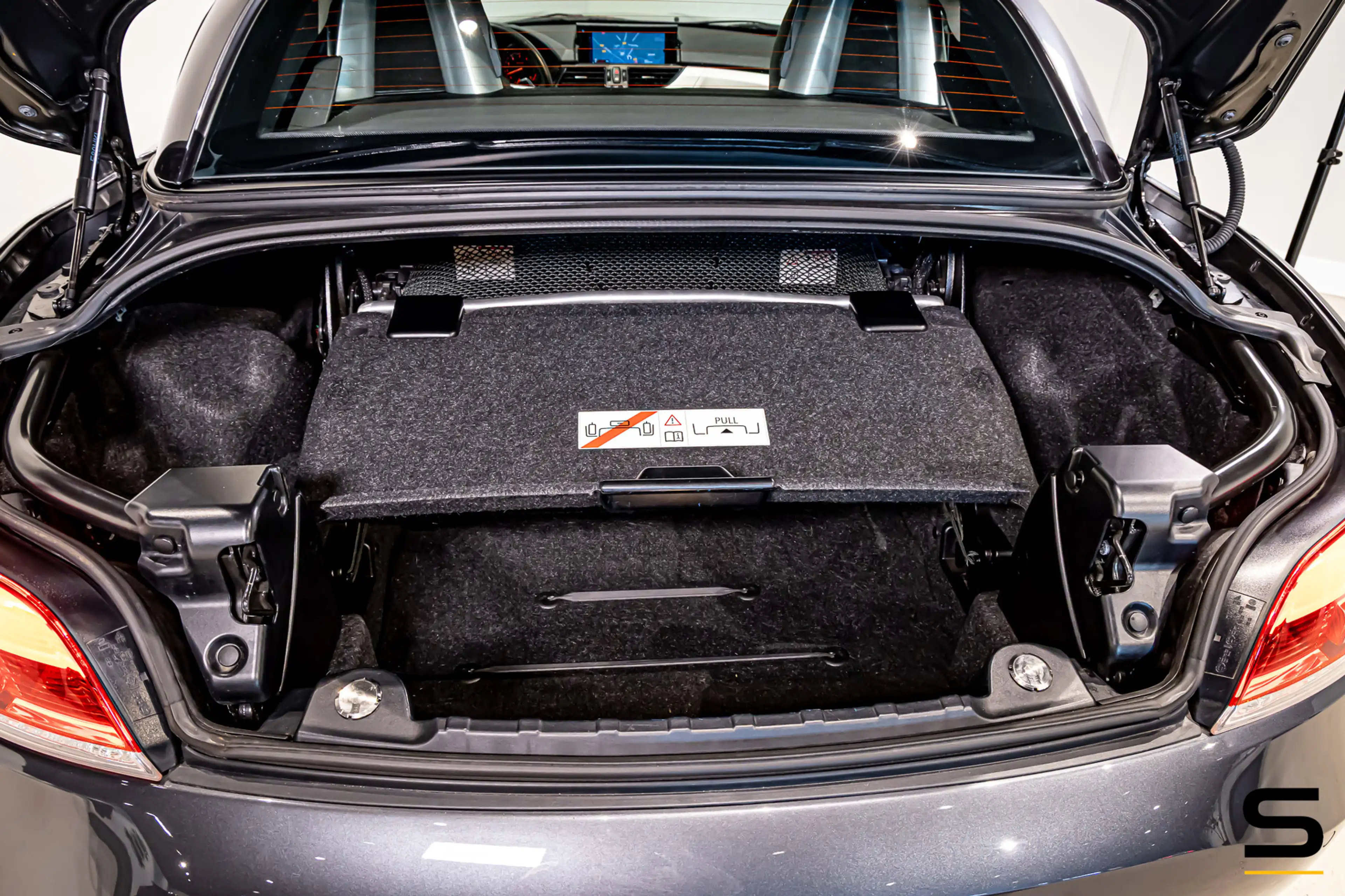 BMW Z4 Roadster SDrive28i High Executive|Leder|1eig|Psens — photo 9