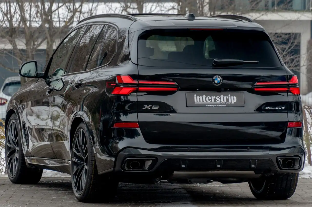 BMW X5 30d M 2026.LUFTFE.PANO.DR.ASS.PR.ASS.22".AHK 4