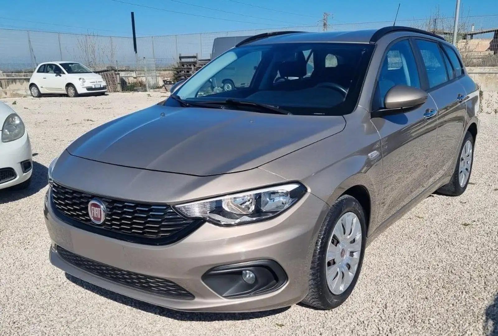 Fiat Tipo 1.6 Mjt S&S SW Easy Beżowy - 1