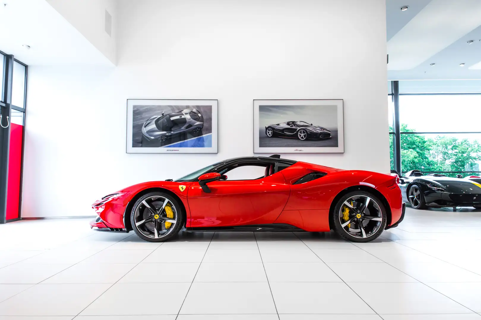 Ferrari SF90 Stradale ~Ferrari Munsterhuis~ Rot - 2